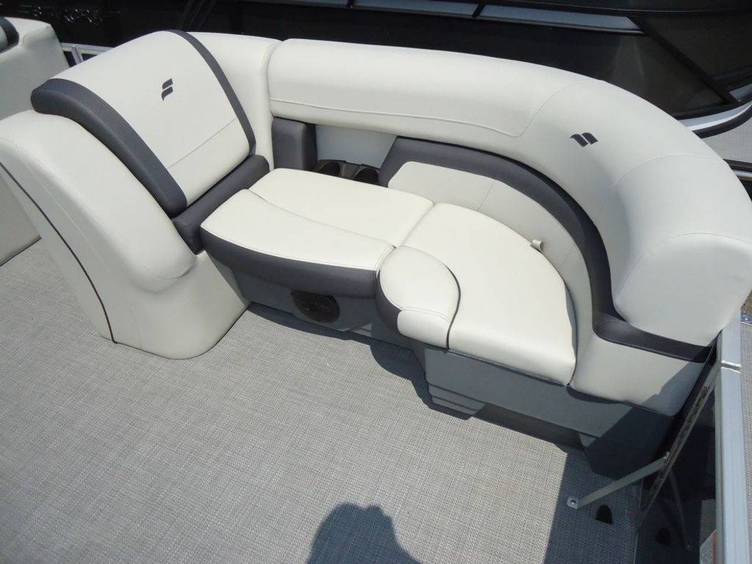 2025 Starcraft Marine EX 22 Q